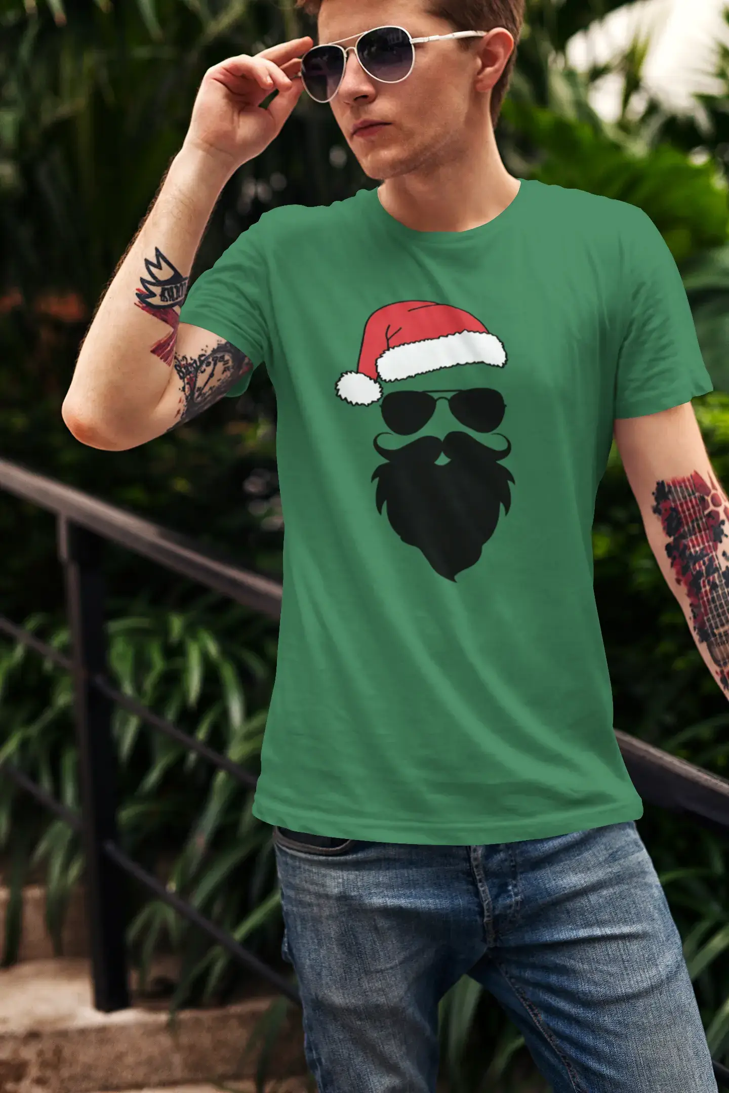 ULTRABASIC - Graphic Men's Funny Santa Cool Christmas T-Shirt Gift Tee Vintage White