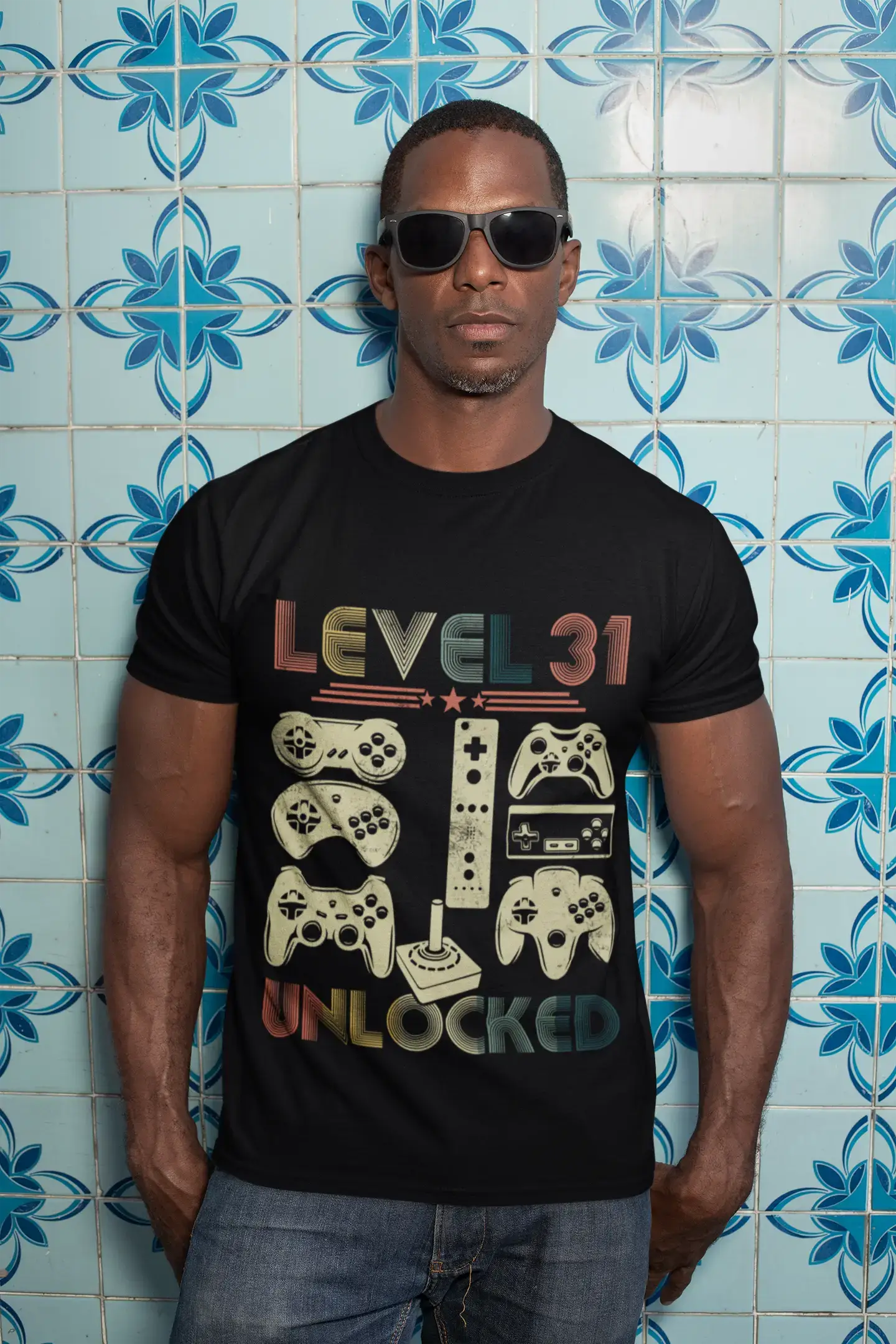 ULTRABASIC Men's Gaming T-Shirt Level 31 Unlocked - 31st Birthday Gift for Gamer Tee Shirt